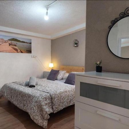 Amazing Garden Apartment In 하이파 외부 사진