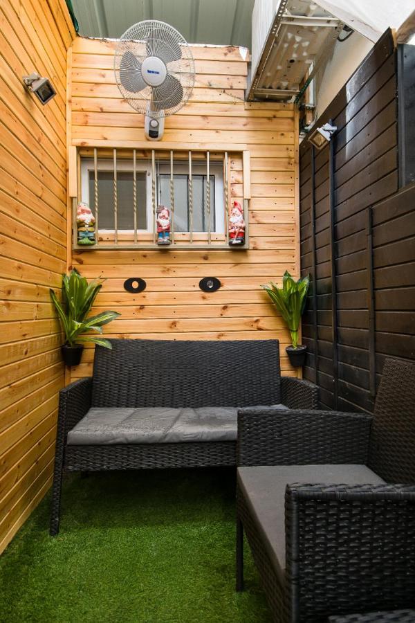 Amazing Garden Apartment In 하이파 외부 사진