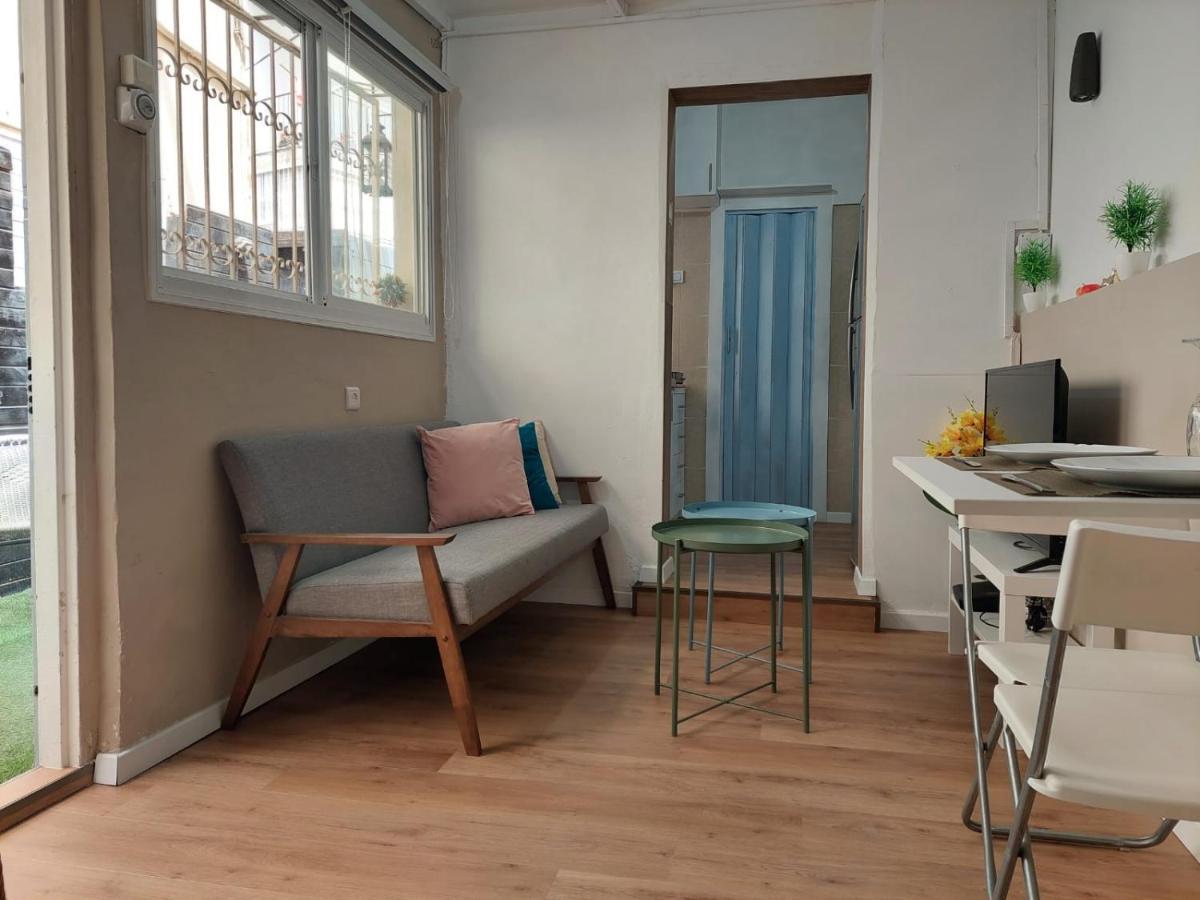 Amazing Garden Apartment In 하이파 외부 사진